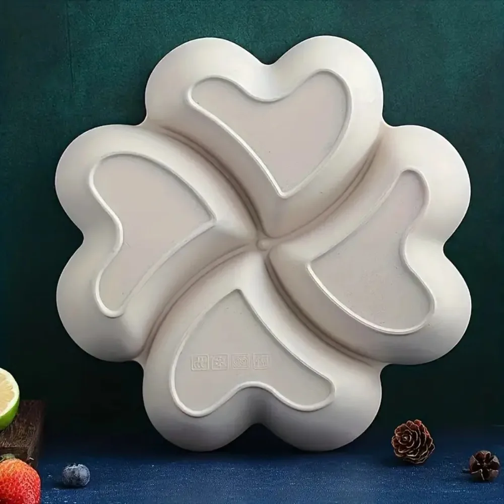 4-Compartment Appetizer Serving Platter Wheat Straw Four Leaf Clover Shape Food Storage Tray Unbreakable Snacks Serving Dish