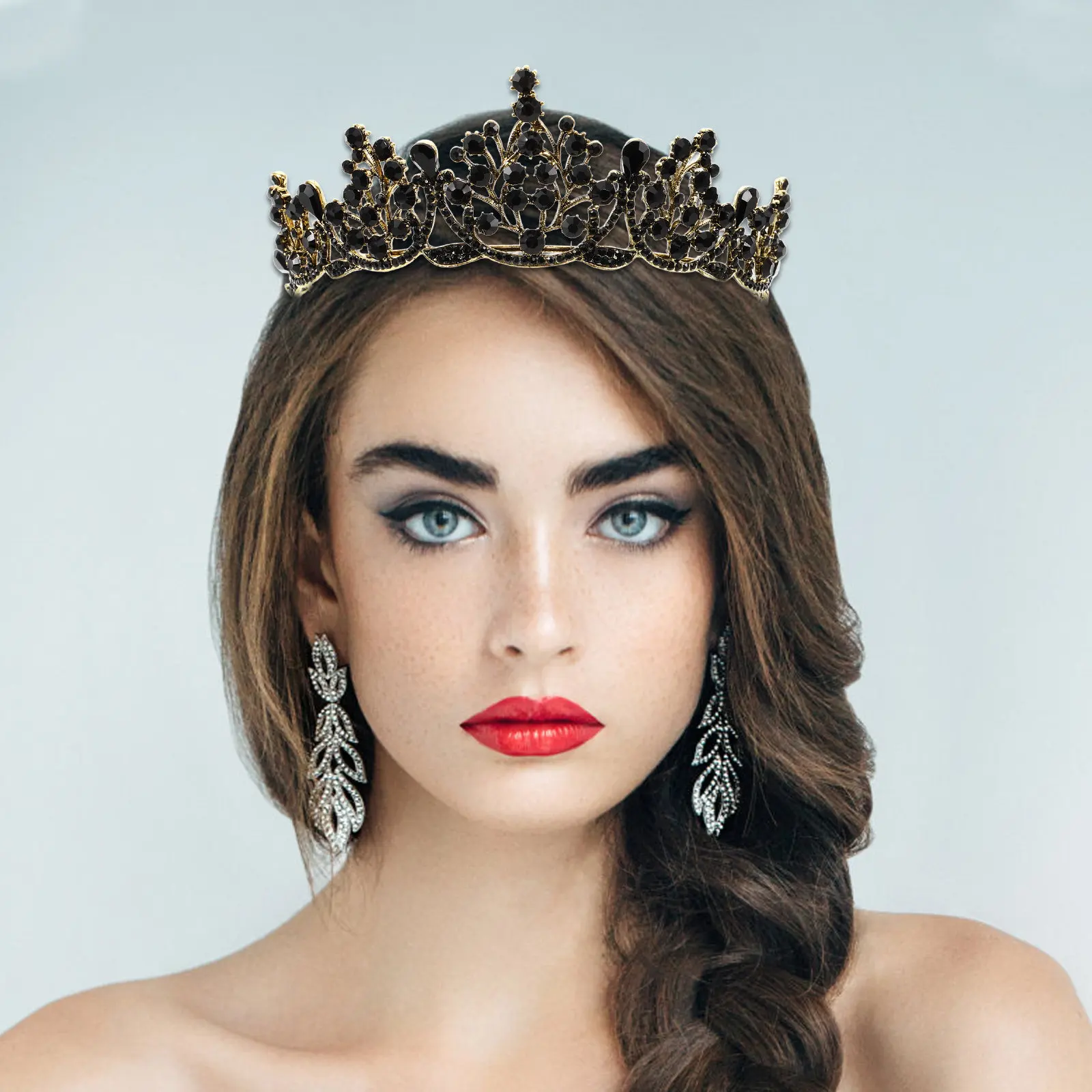 

Свадебная корона в стиле барокко с блестящими кристаллами, классический ретро-украшение для головы невесты, для подружек невесты, на свадебный душ, на день рождения