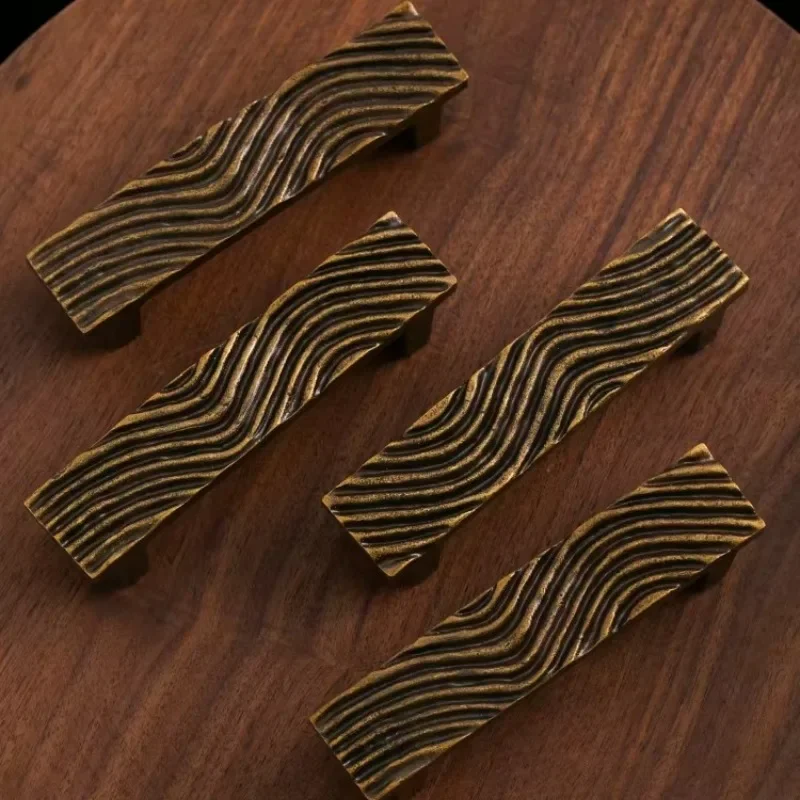 Kitchen Cupboard Wardrobe Dresser Cabinet Door Knobs Hardware Rectangular Shape Brass Handles Vintage Line Patterns Drawer Pulls