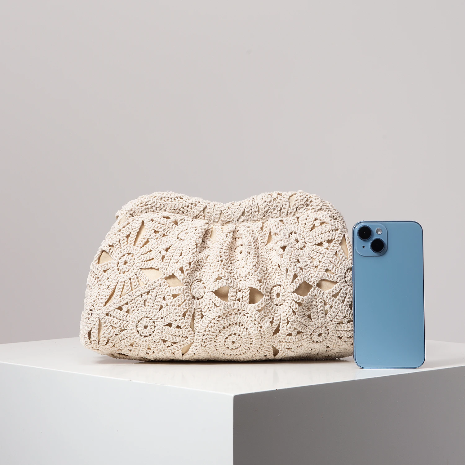 Thumbnail 2 - #57 Evening Party Bags Comparison Guide