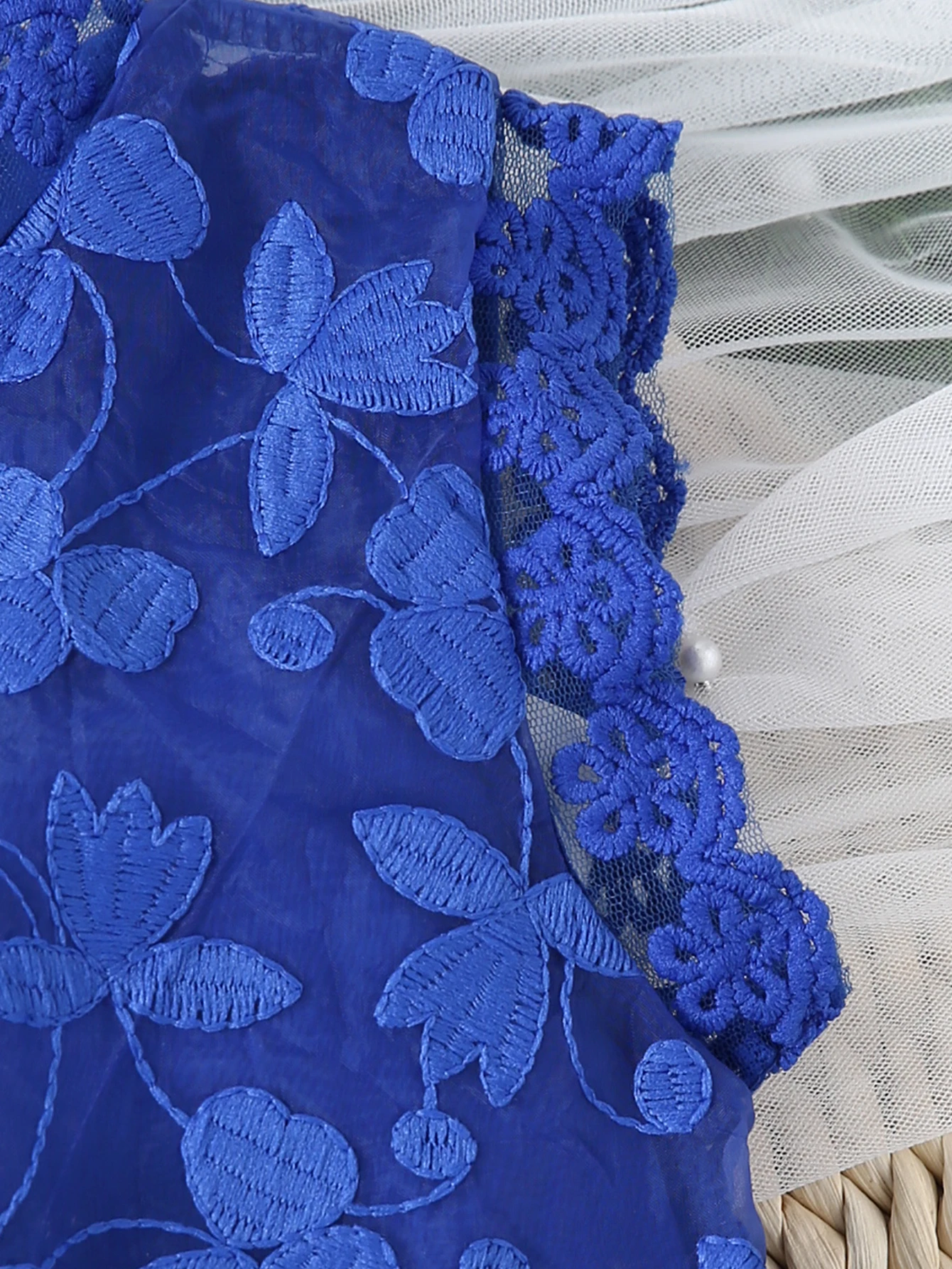 여름 소녀들의 새로운 세련된 민소매 꽃 자수 공주 드레스 귀엽고 우아한 레이스 드레스