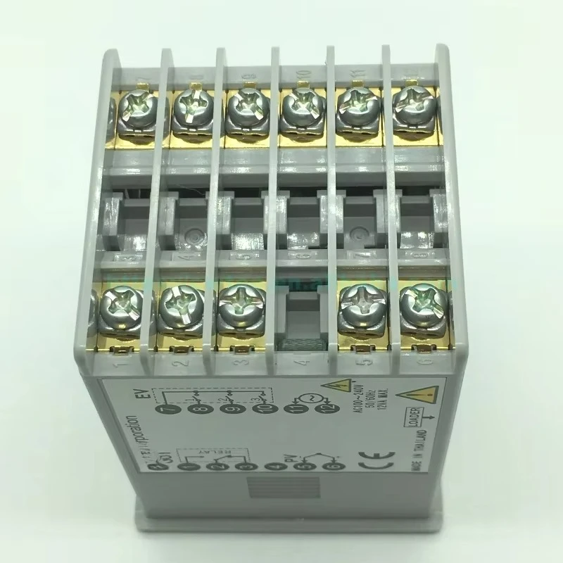 

Original Japan YAMATAKE Digital Controller C15MTR0TA0100 C15MTROTA0100 Temperature Control Instrument Temperature Sensors