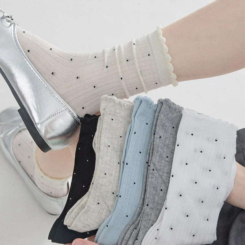Chaussettes d'été fines à pois pour femmes, chaussettes rétro Harajuku en coton, chaussettes à la mode douces et confortables, chaussettes japonaises Kawaii mignonnes