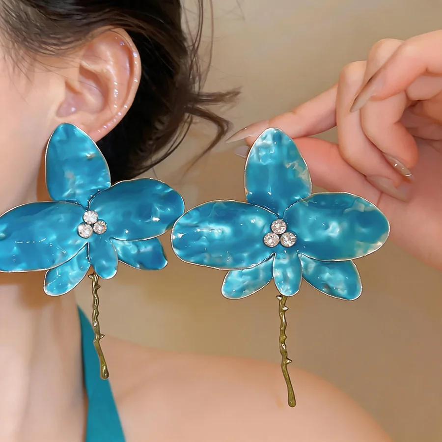 DOO MEI Vintage Multicolor Enamel Orchid Dangle Earrings for Drop Earrings Rhinestone Decor Party Vacation Statement Ear Jewelry
