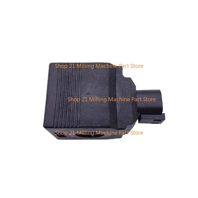 

1PC Excavator C13 Un-D Solenoid Valve Coil 12V / 24V For JCB JS130