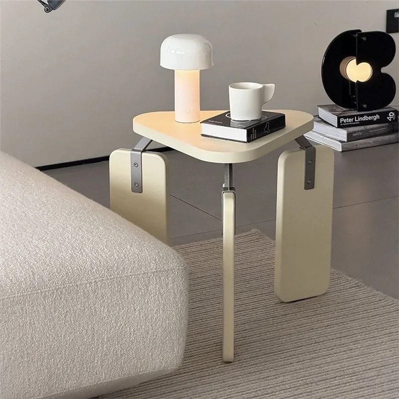 

Triangular round coffee table side table metal Bauhaus fashion matching living room sand mini hair corner table