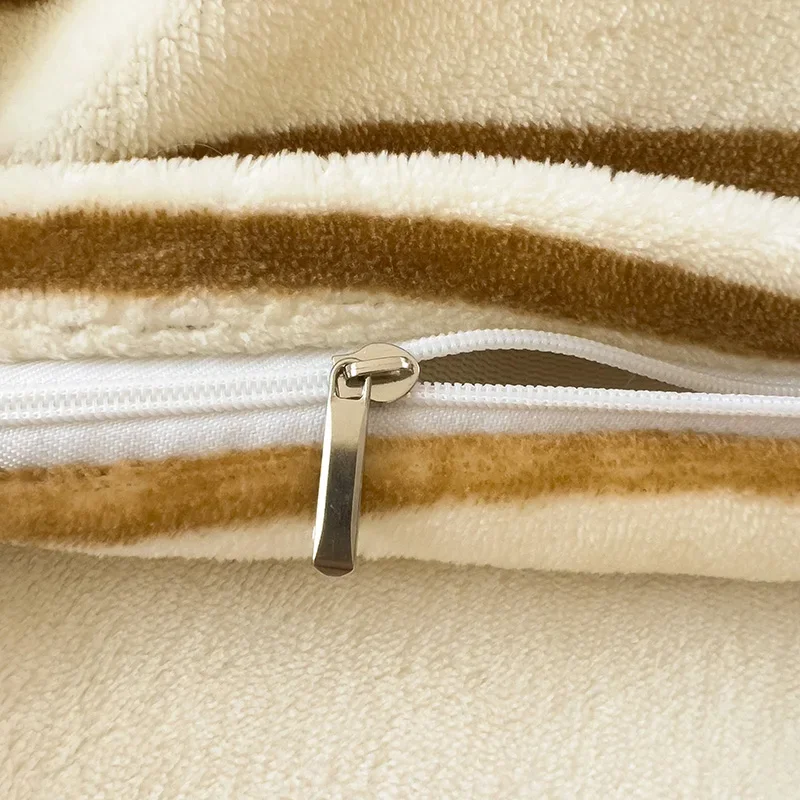 2024 Autumn/winter New Milk Velvet Stripe Single Duvet Set Warm Fleece Blanket Quilt Cover Double Use Large Size Bedding 180x220