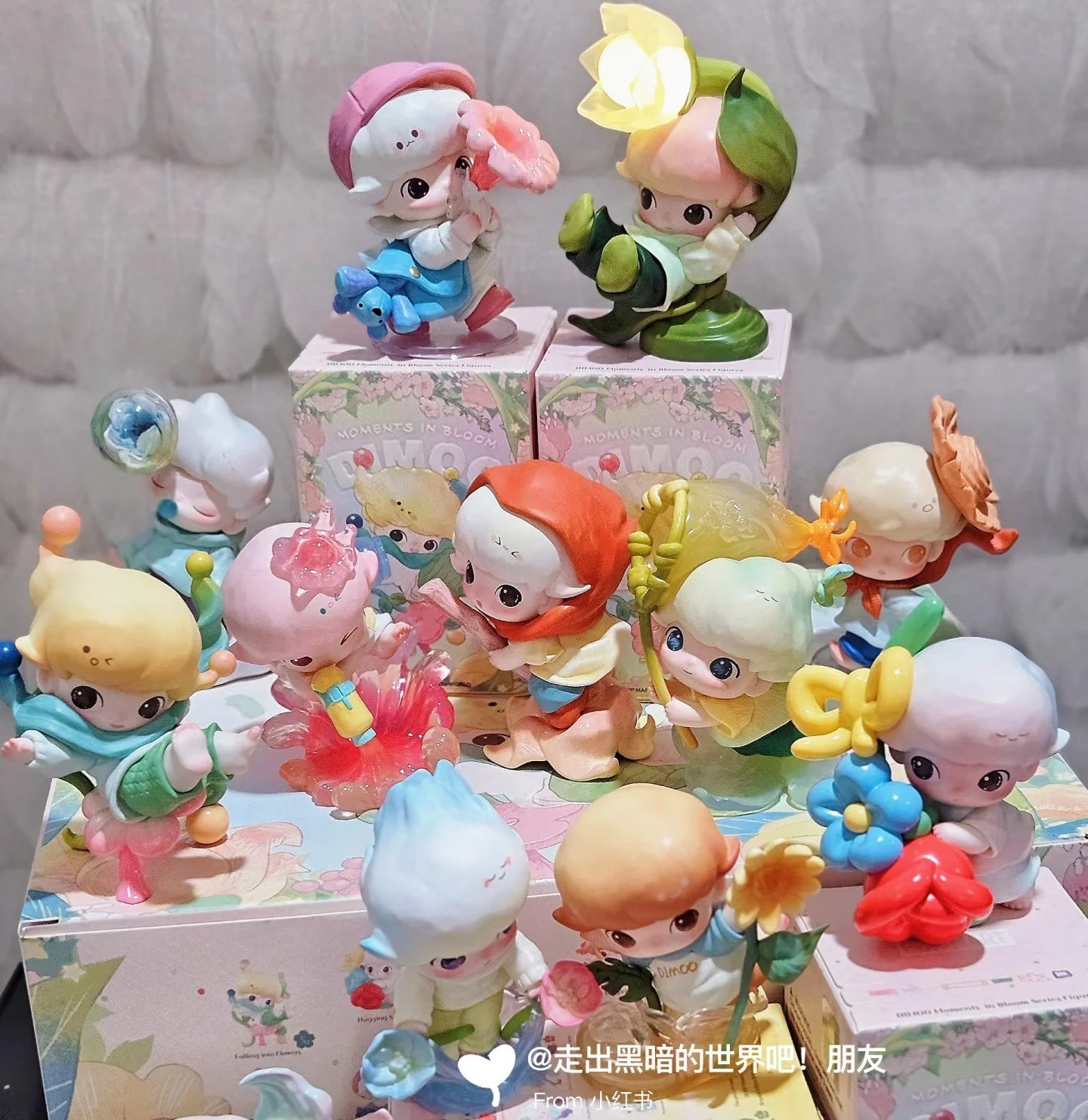 

New Pop Mart Dimoo Moments In Bloom Series Blind Box Collectible Figure Toys Decor Gift Desk Decor Anime Figure Cute Doll