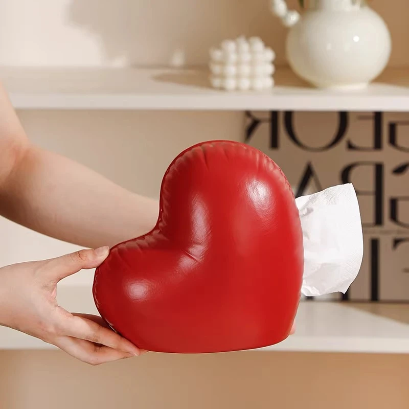 Ceramic Heart Tissue Box Cartoon Heart Napkin Holder Paper Towel Holder Home Decoraction Luxury Desktop Storage Container