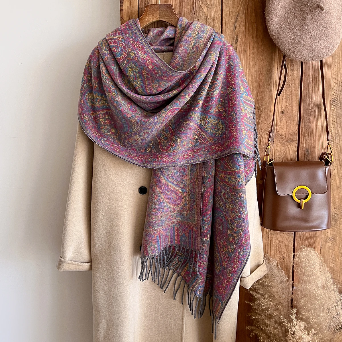 

Зимнее женское толстое шаль из пашмины с принтом пейсли, длинная кисточка, теплое пончо, палантин, шарф в национальном стиле