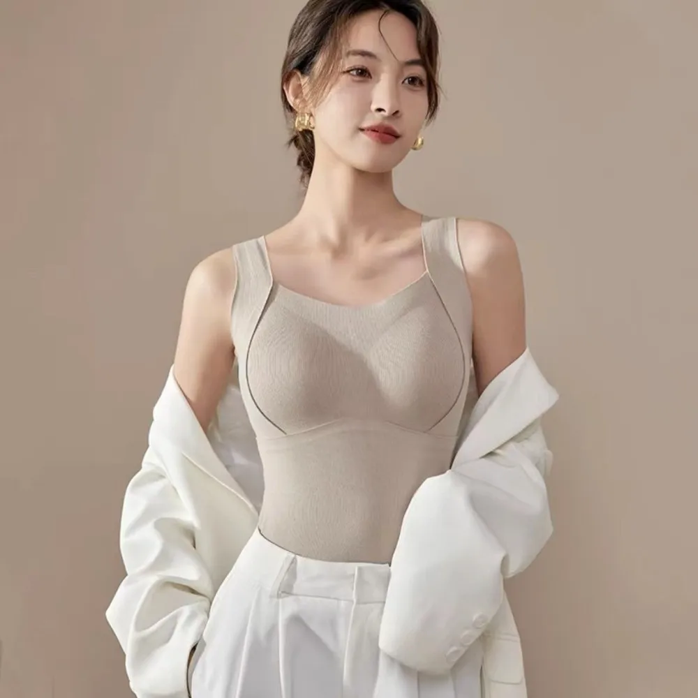 

Simple Bottoming Shirt Women Warm Vest Solid Color Soft Chest Pad Vest Comfortable Slim Wool Blend Vest Underwear