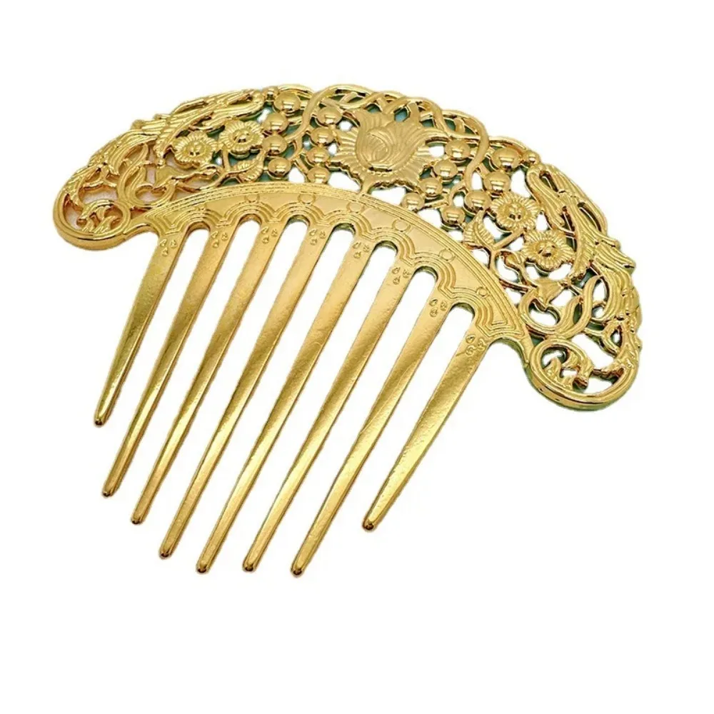 1pc Chinese Hairpin Retro Hair Comb Hanfu Dish Hairpin Hair Ornament Hollow Carved Comb Gold Ornament Metal Comb