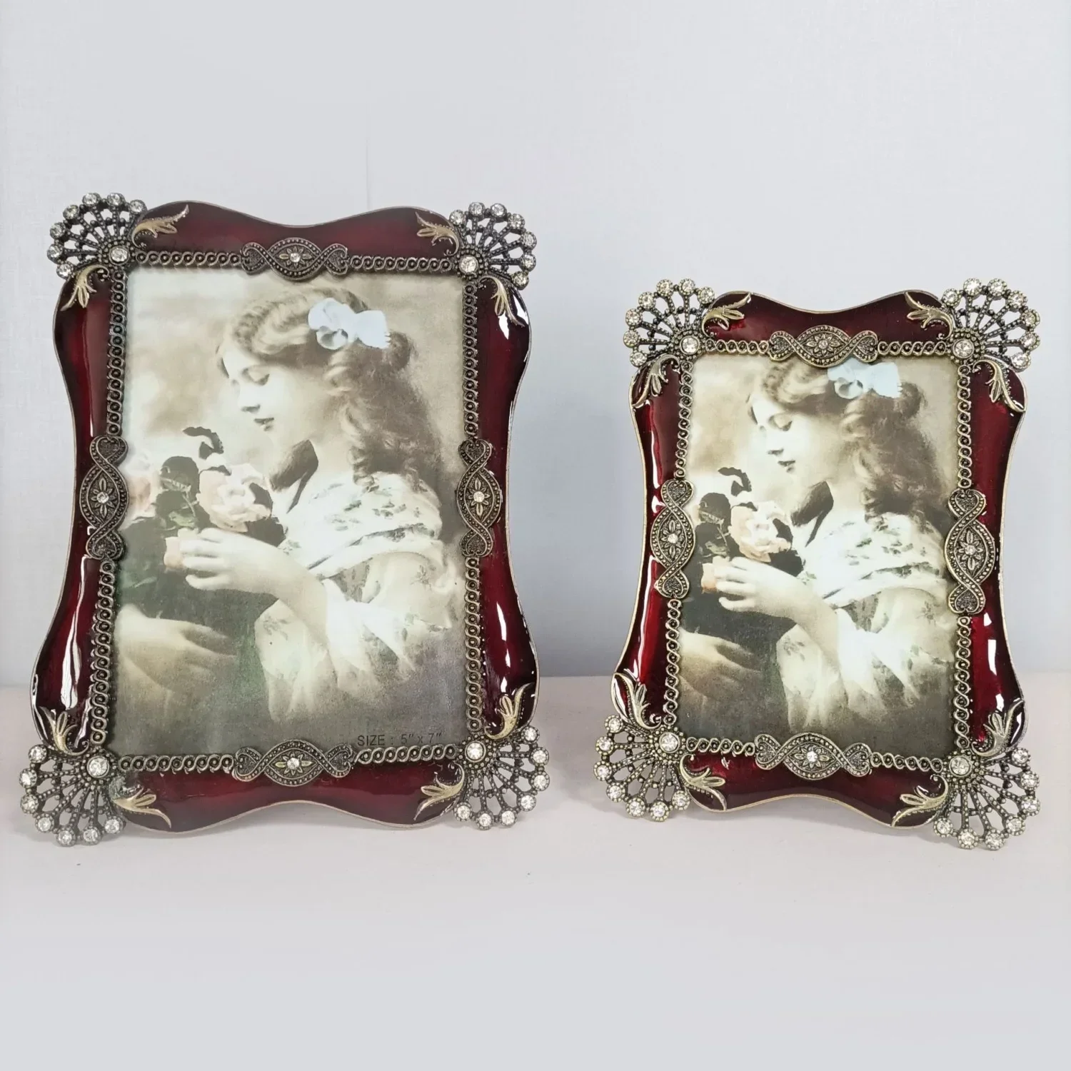 6 inch, 7 inch, 10 inch vintage European style photo frame, metal wedding dress photo frame, children's photo frame