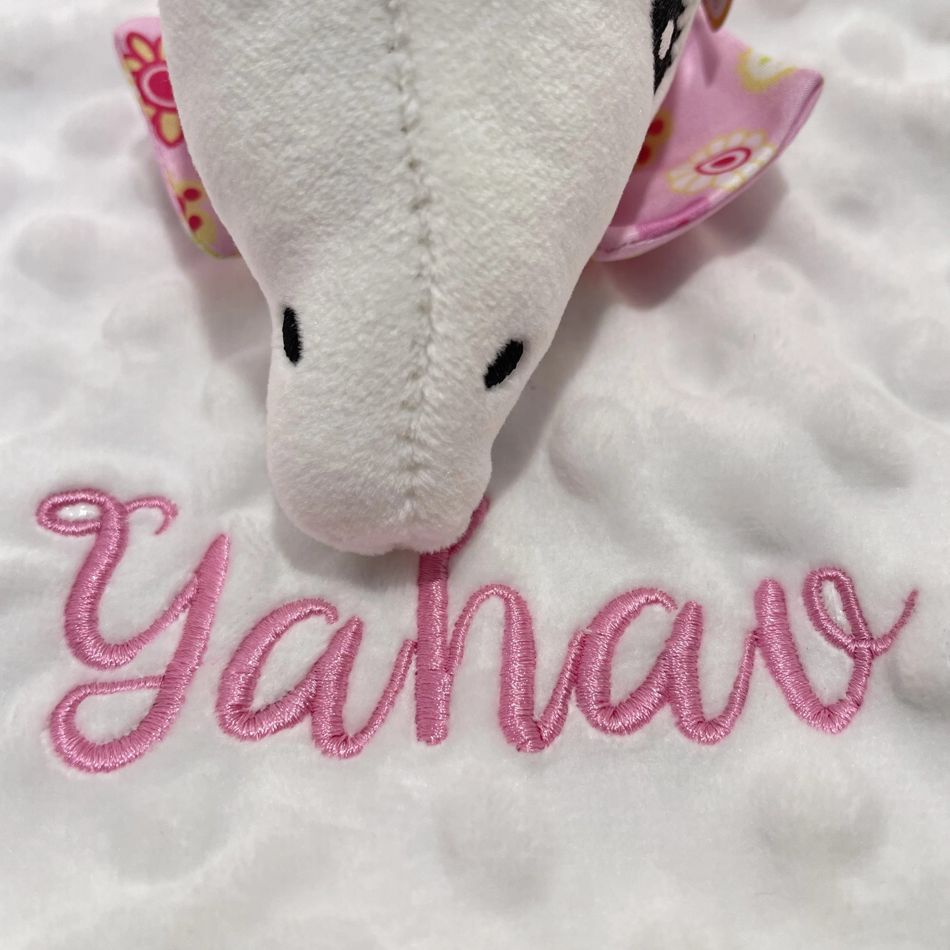 Anpassbare Baby Name Plüsch Tröster Decke Gefüllte Schlafpuppe Kinder Mode Schlafspielzeug Beruhigendes Handtuch Geschenk für Neugeborene – Detail 22