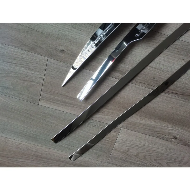 Car Accessories For Volvo xc60 2018 2019 2020 2021 2022 Body electroplating door side anti-collision decorative bright strip