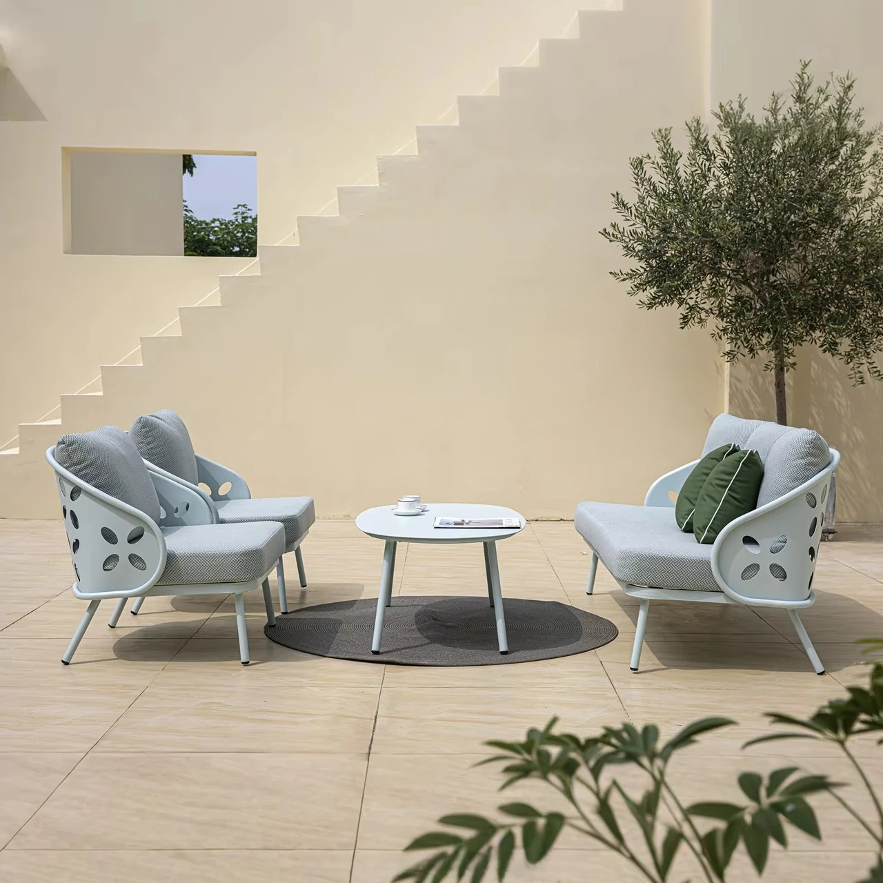 du- Belize Modern Waterproof & Rust-Proof Aluminum Garden Outside Furniture Lounge Outdoor Sofa and Coffee Table 4-Piece Set