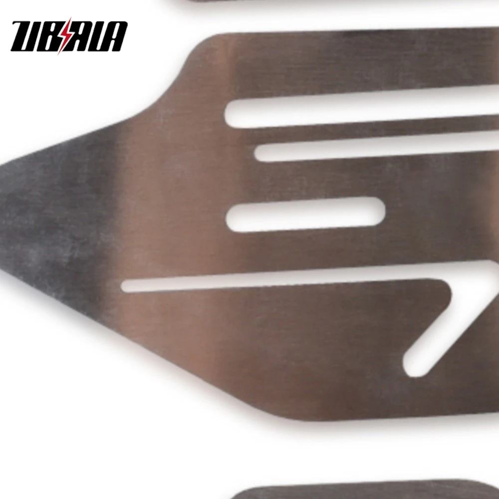 

Motorcycle Foot Pegs Plate Pads For BMW C400X C400GT 2018 2019 2020 2021 2022 2023 2024 C400 X/GT Footboard Steps Footrest Pedal