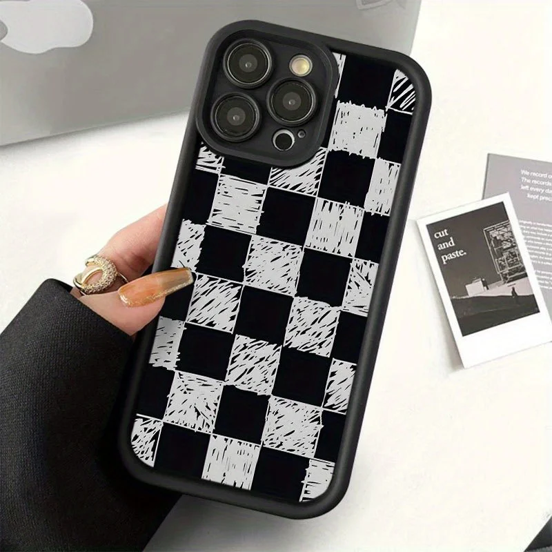 เคสโทรศัพท์มือถือลายตารางหมากรุก เหมาะสำหรับ iPhone 17 16 15 14 13 12 11Pro/ Max /Plus ป้องกันการตกกระแทกและกันแรงสั่นสะเทือน