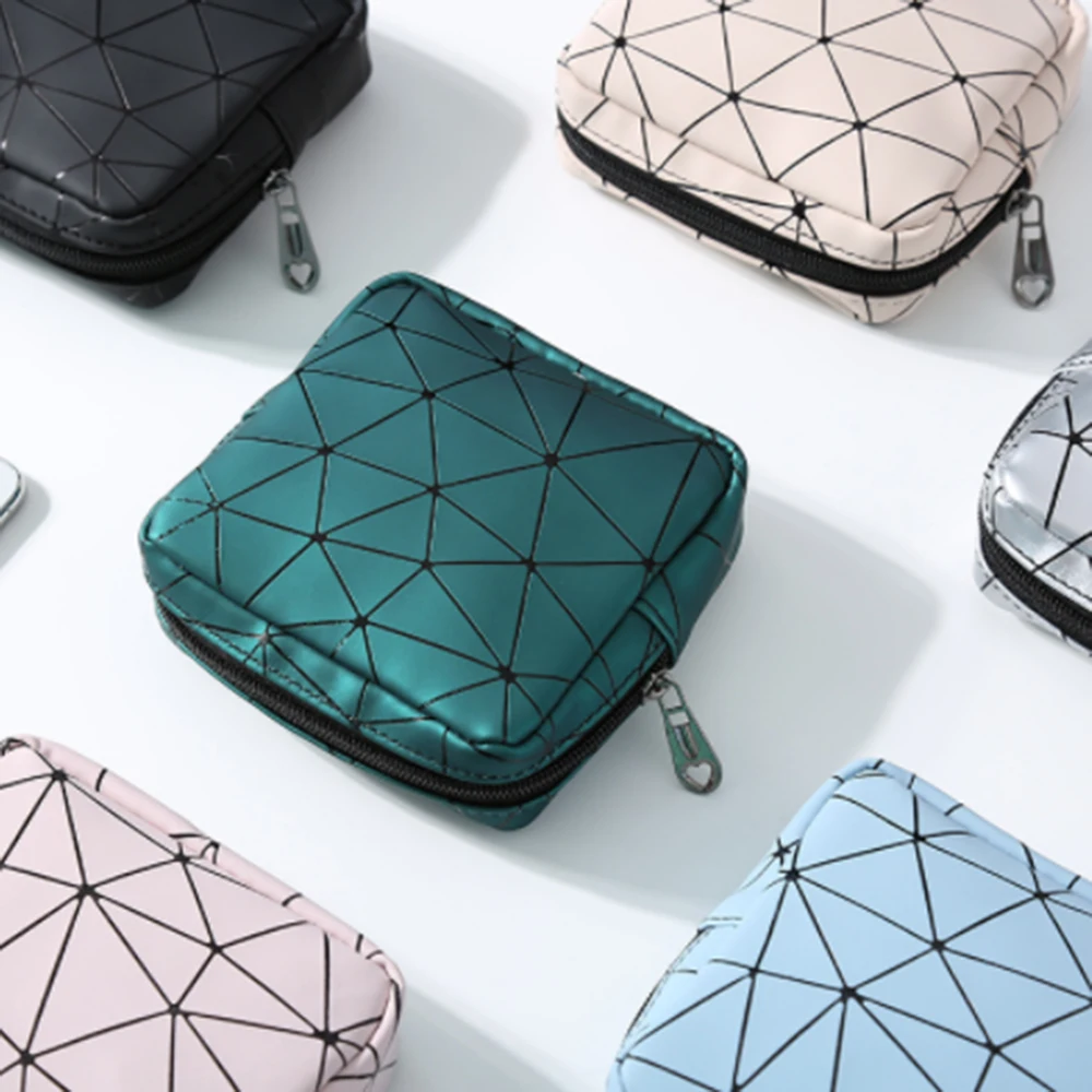

Portable Pad Storage Bag Multifunctional PU Leather Women Menstrual Rhombus Sanitary Napkin Organizer Pouch Cosmetic Bag