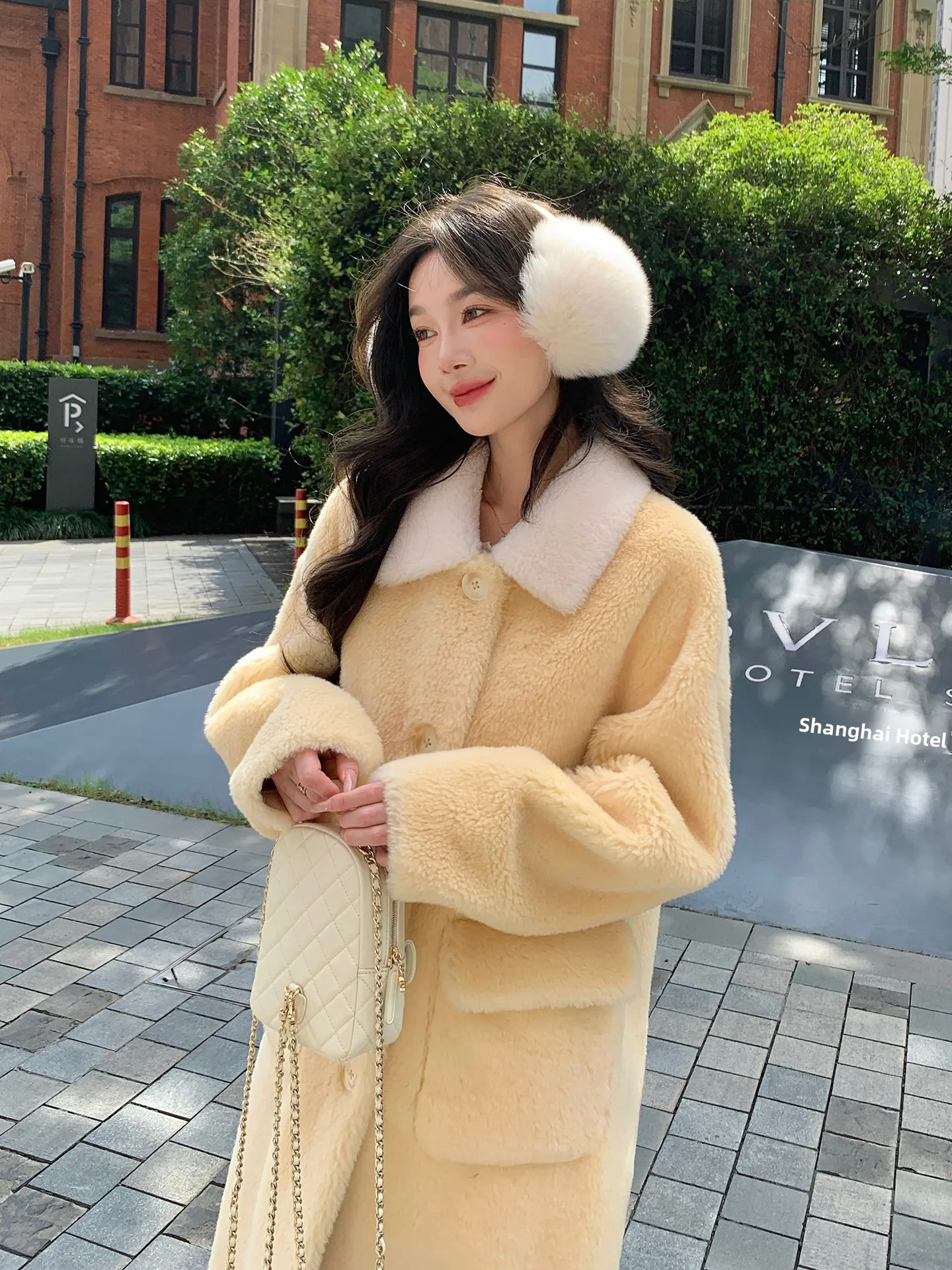 

Ladies Mid-Length eepskin Faux Fur Jaet Warm Sli Women's Coat Inteated Leather And Fur Winter Outerwear