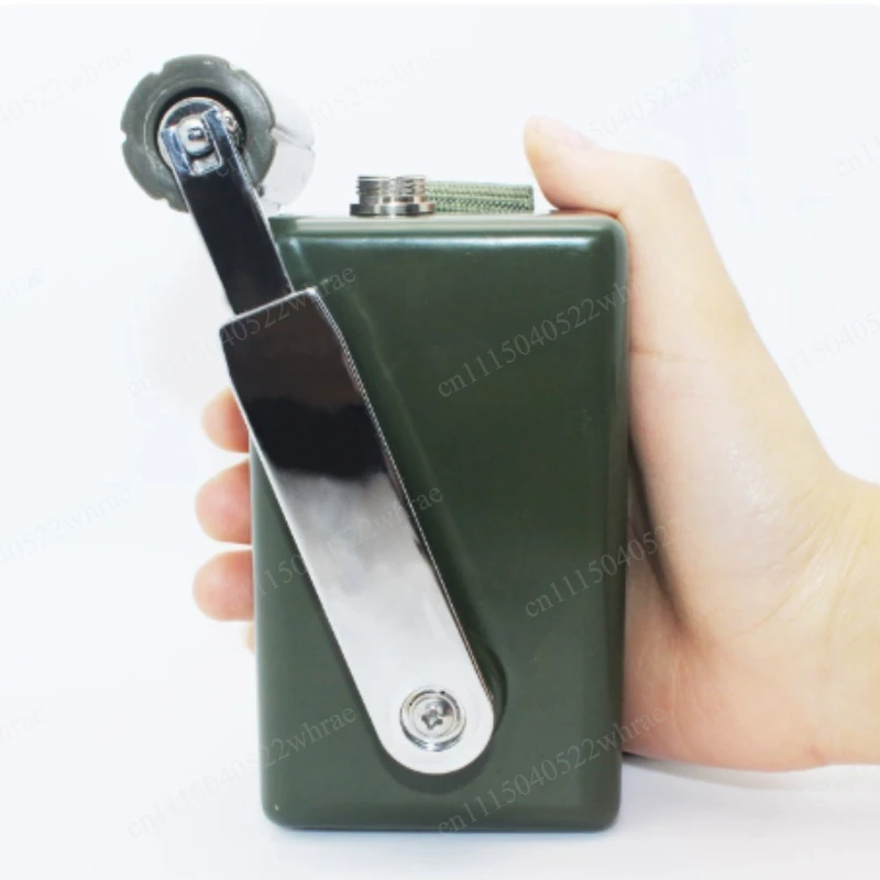 1 pcs New Small High Power Hand Generator Outdoor Professional Mute Emergency Mobile Phone Computer Charger Portable 30W/28V