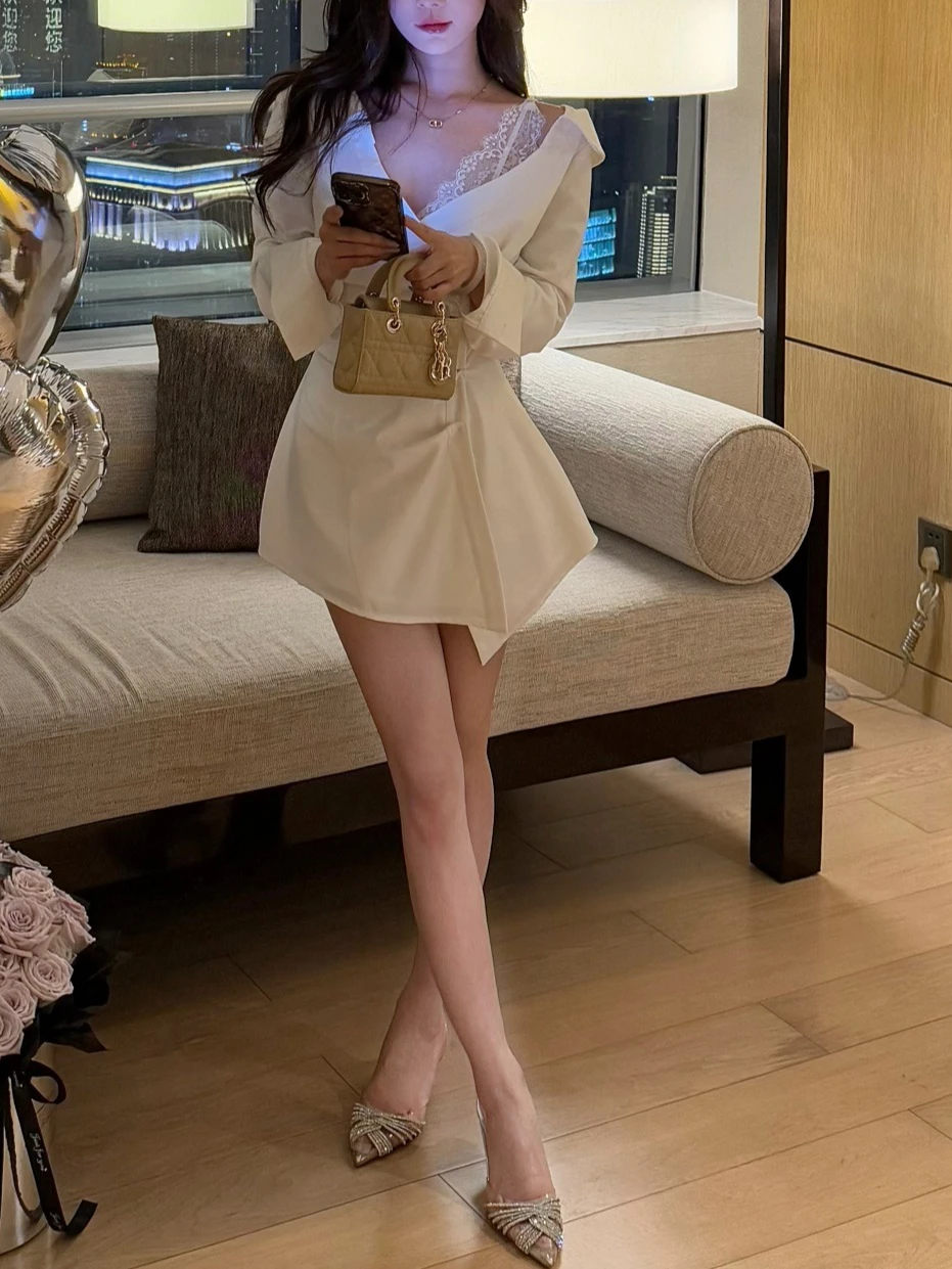 Y2K เพียว ดีไซร์ เสื้อเชิ้ตปิดไหล่กระดุมลงชุดผู้หญิงฤดูใบไม้ผลิใหม่ไม่ซ้ำกันสลิมฟิตเอวชุดมินิหรูหราเซ็กซี่ชิคชุด