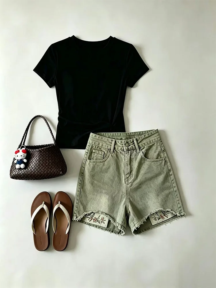 Summer Outfit Women's Korean Style Age-Defying Black Short Sleeve T-Shirt with Embroidery Design Sense Jeans Shorts Two-Piece...