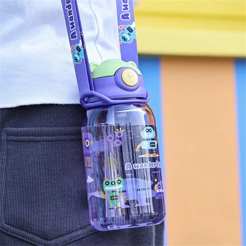 New 650ML Cartoon Kids Water Bottle One Click Leak Proof Lid Adjustable Shoulder Strap For School Outdoor Drinking Supply
