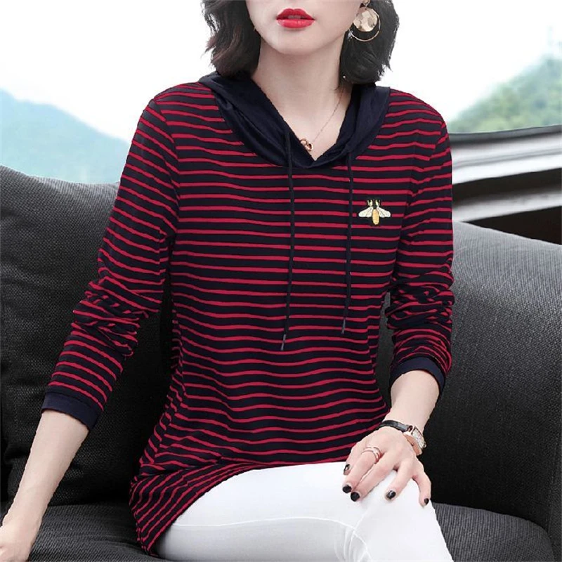 Women Clothing Korean Fashion Striped Patchwork Hoodies Casual Bee Embroidery Long Sleeve Hooded Sweatshirts Loose Pullover Tops