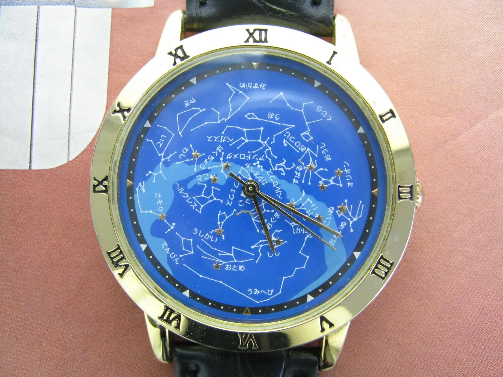 

Японские кварцевые часы Astronomical Constellation Dial