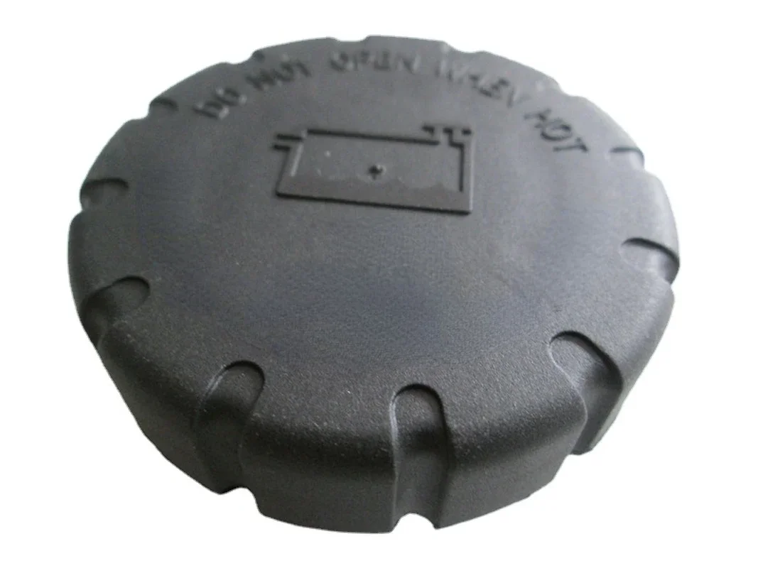 Radiator Koelvloeistof Reservoir Expansietank Cap voor Mercedes C300 E400 2105010615