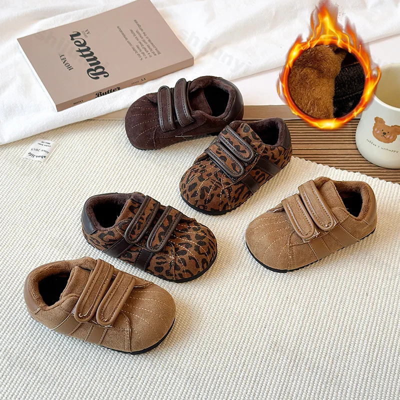 

Children's Casual Sports Shoes 2025 Winter New Boys Girls Warm Plush Running Shoes Kids Outdoor Walking Leopard Print Baby Shoes