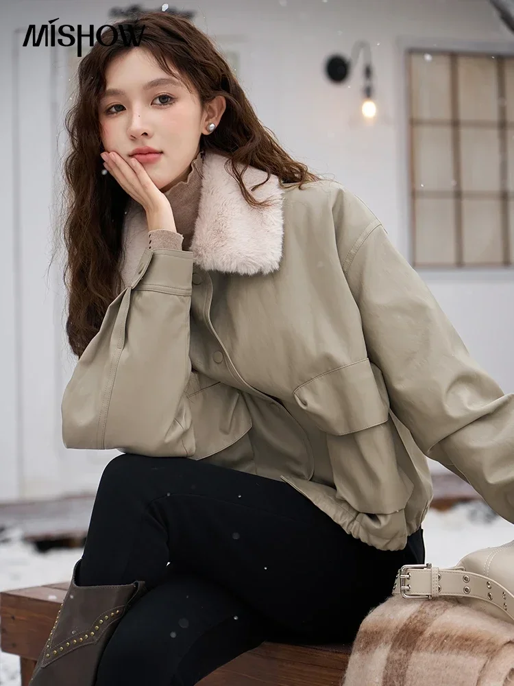 

MISHOW Leather Jacket Women Winter Fashion Retro Fleece Thick Warm Cropped Jackets Woman Streetwear Hong Kong Style MXC53W0233