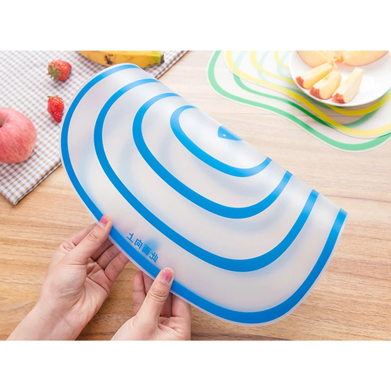 

4Pcs Kitchen Non-slip Chopping Blocks Tool Plastic Cutting Boards Kitchen Cutting Antimicrobial with Food Icons