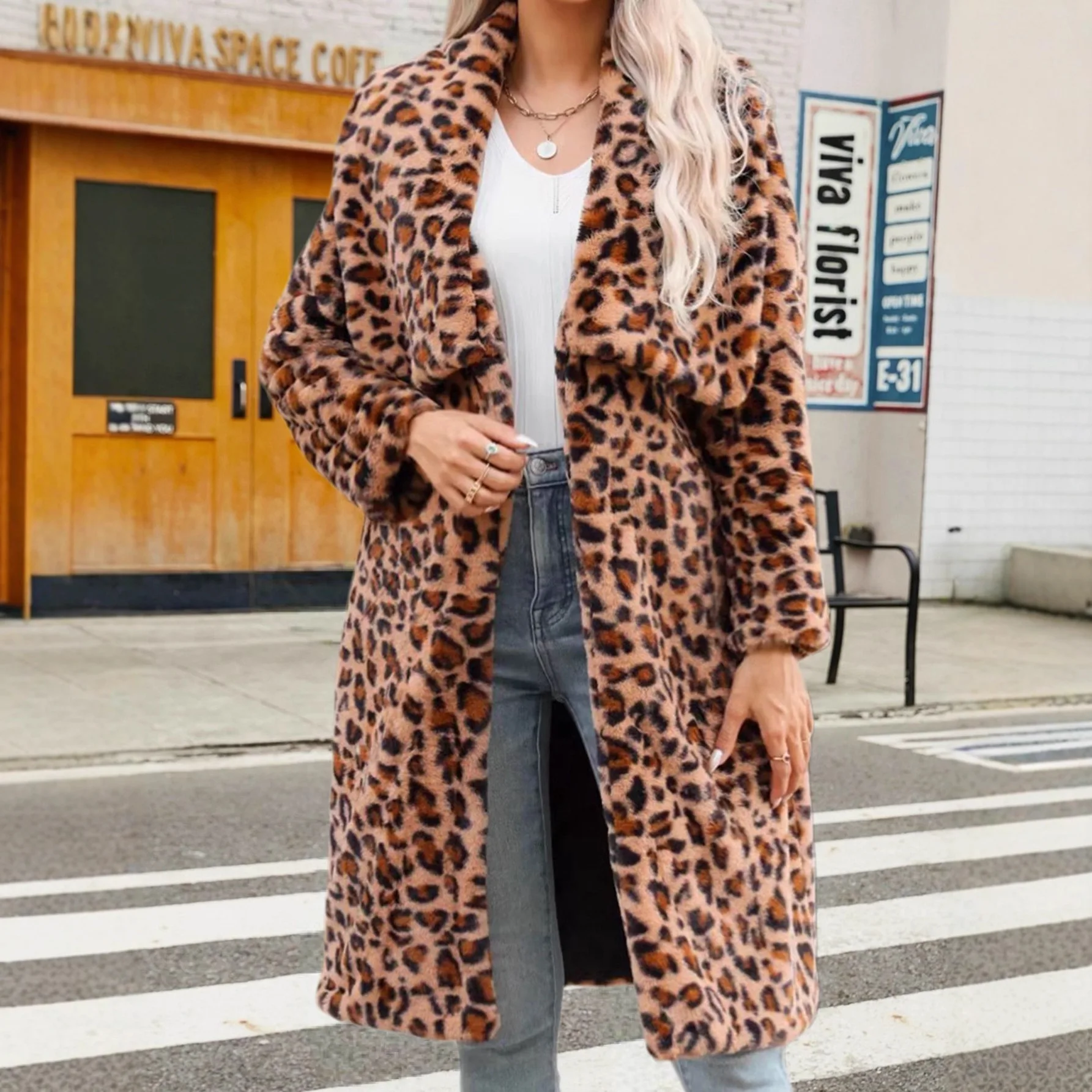 2025 جديد ليوبارد طباعة معطف طويل أفخم المرأة فو الفراء معطف دافئ موضة Desin سميكة يندبروف ملابس الشتاء #3