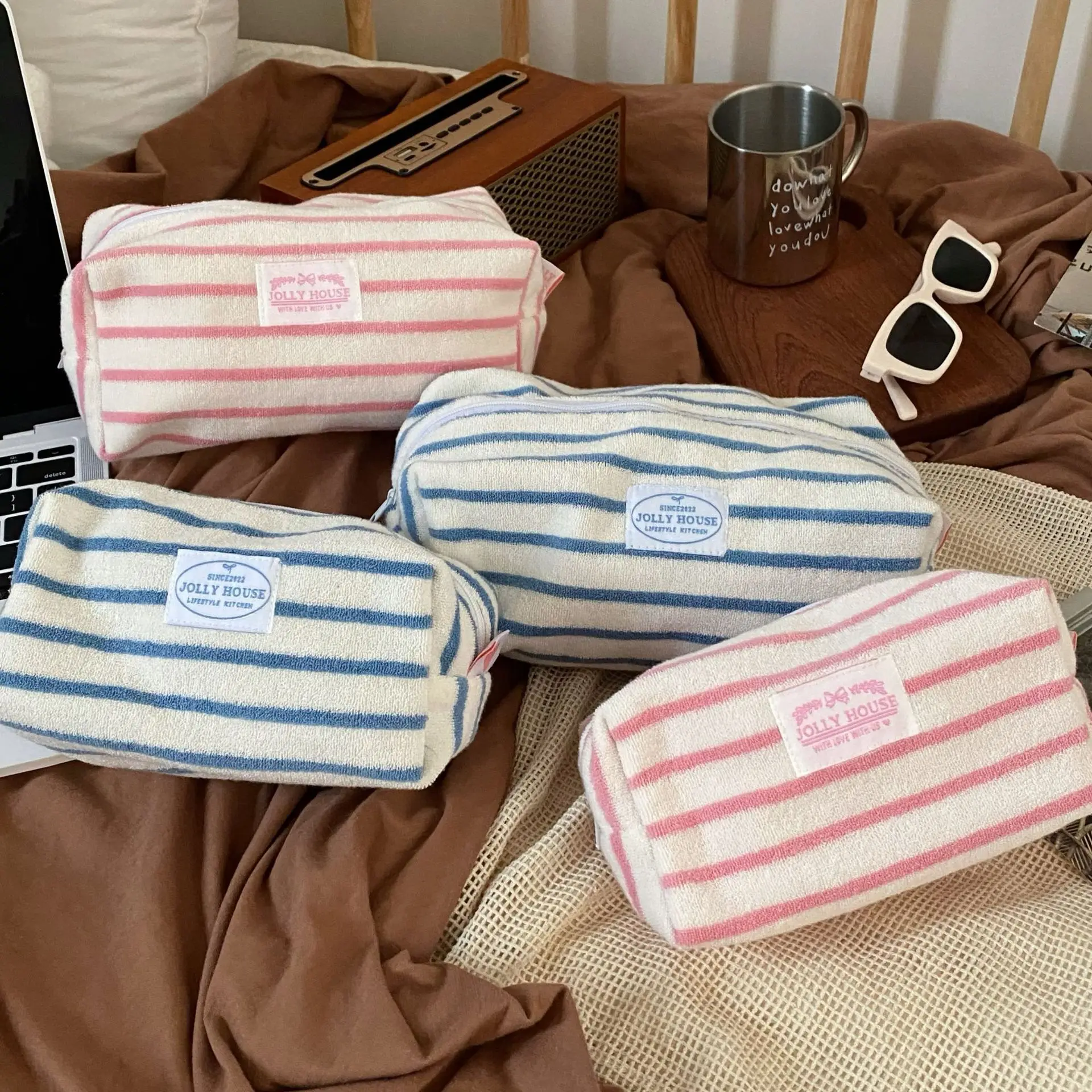 Diseño a rayas, bolsas de cosméticos de toalla suave para mujer, bolsa de almacenamiento de almohadas portátil ligera para mujer, bolsos de viaje informales para niñas, bolso de mano
