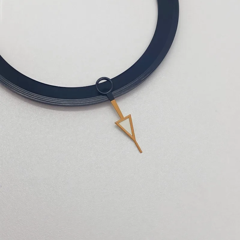 Accessori per la modifica dell'orologio per lancette NH34 perno dell'orologio meccanico GMT a quattro pin forte verde luminoso per movimento NH34