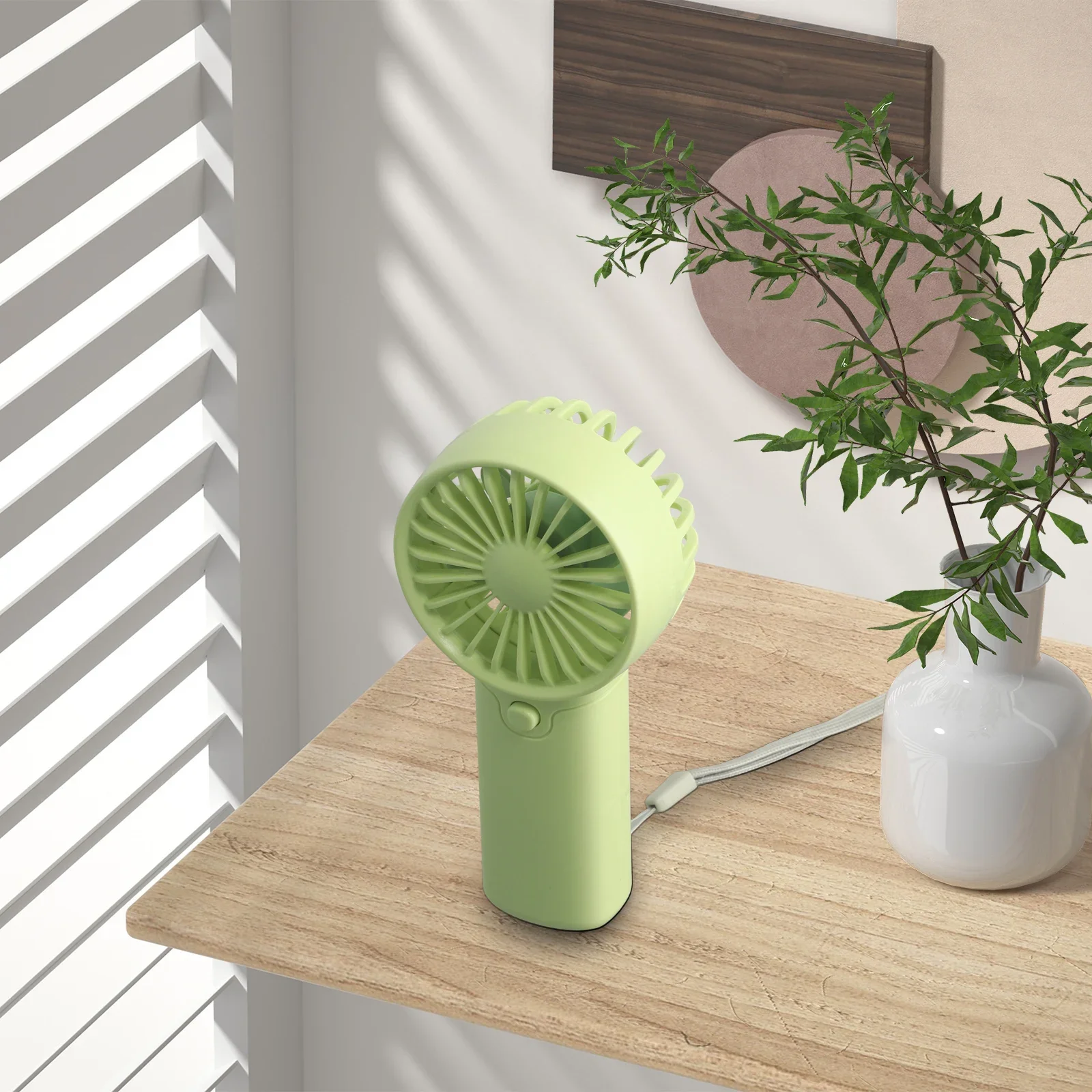 Compact Design of This Mini Portable Handheld Fan Allows For Convenient Carrying While Offering Customizable Airflow Control