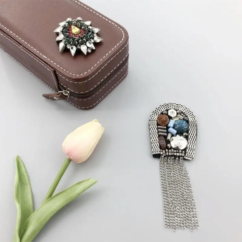 

652F Shoulder Brooch Tassels Jewelry Handmade Stones Epaulet Clothes Decors Clothing Accessories Shoulder Brooch