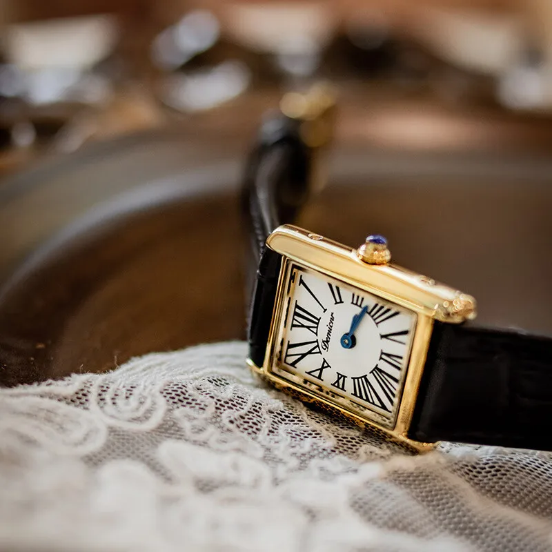 

New Vintage Leather Strap Women'S Watch, Antique Watch, Unique Wristwatch, Trendy Women'S Watch, Petite Women'S Watch.