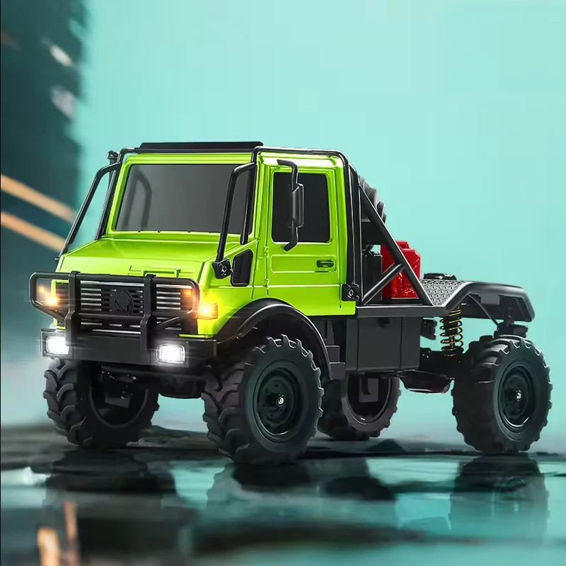 New MN333 RC 1/18 4WD Climbing Off-road Vehicle Simulation Light Metal Front Electric Remote Control Model Car