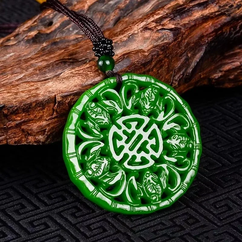 

Натуральный зеленый резной нефритовый кулон с летучей мышью, модный бутик ювелирных изделий, мужское и женское ожерелье Wufu, подарочные аксессуары