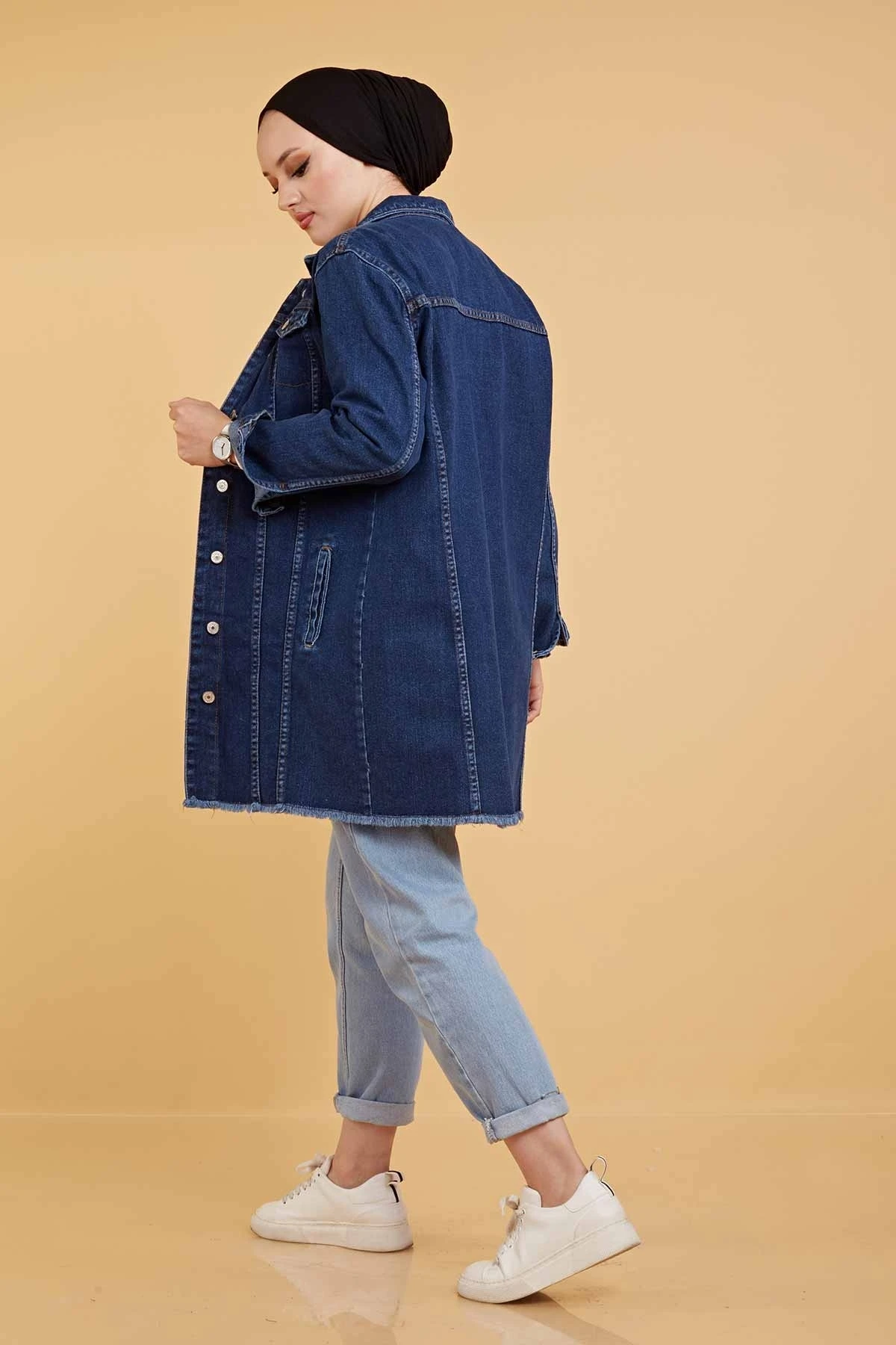 Giacca di jeans con nappe blu