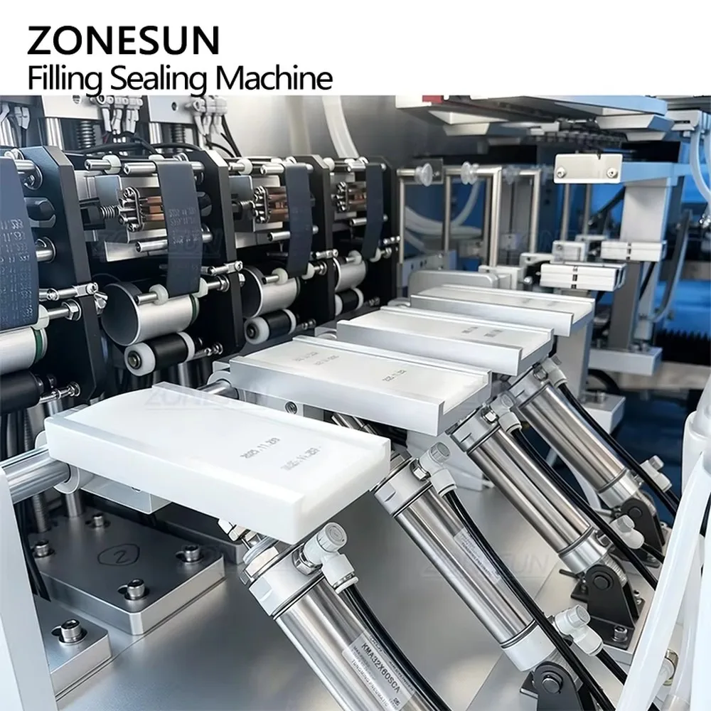 Automatic Vertical High Speed Four Heads Magnetic Pump Liquid Doypack Premade Pouch Filling Sealing Machine