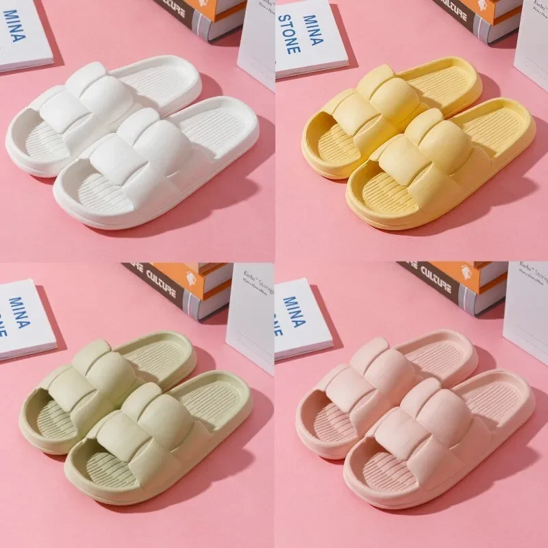 New Lady Sandals Non Slip Flip Flops Summer Fashion A Pair Thick Flat Bottom Bathroom Home Slippers Soft Sole Woman EVA Indoor