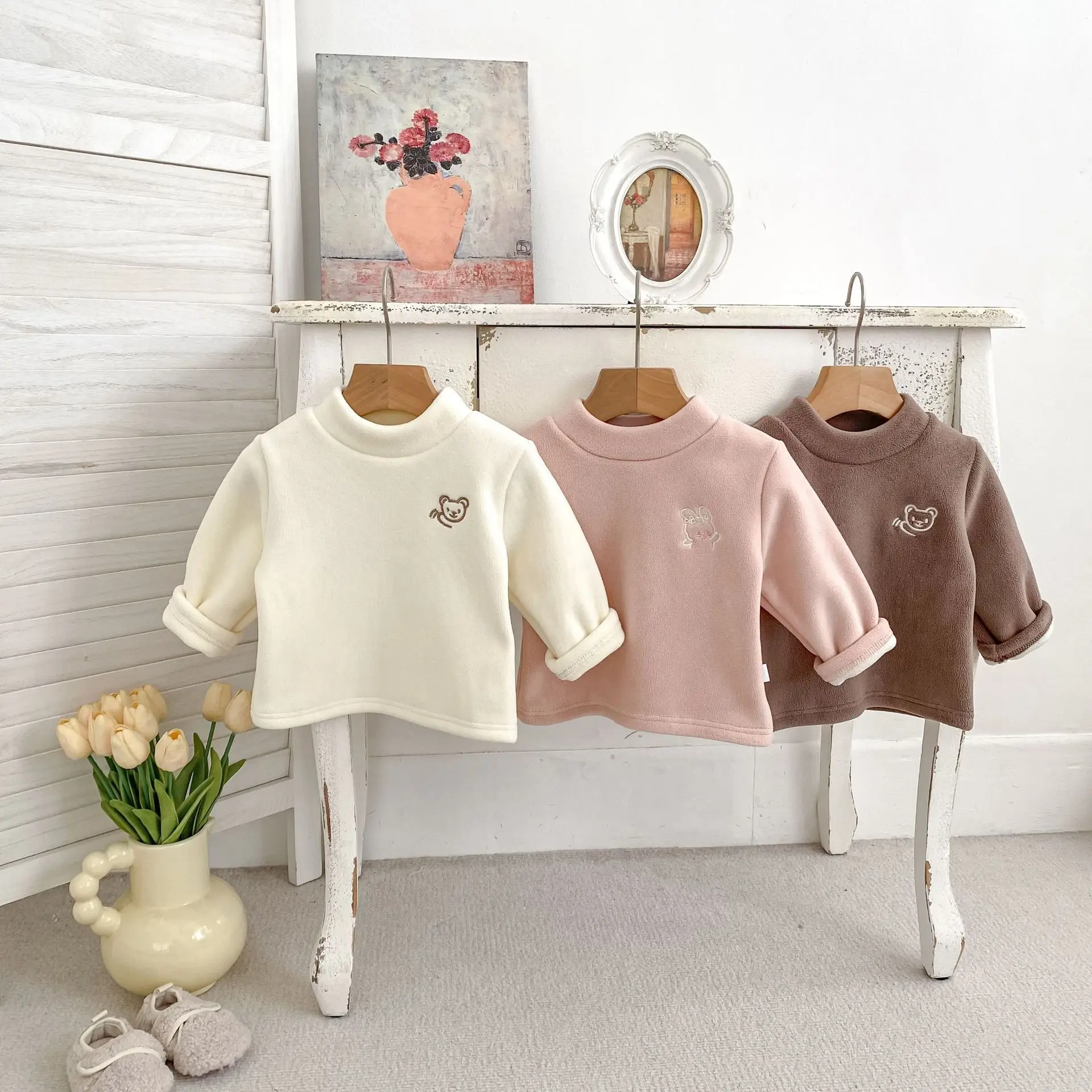 Winter New Children's Velvet Bottom Coat Thickened Warm Baby Long Sleeve Top Cute Bear Round Neck Bottom Coat