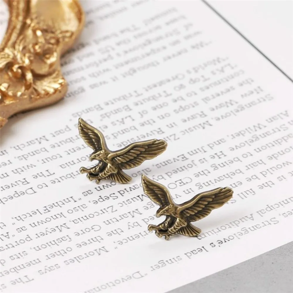 New Vintage Eagle Animal Brooches Exquisite Metal Material Golden Lapel Pin Jewelry for Men Clothing Suit Shirt Accessories Gift - view 5