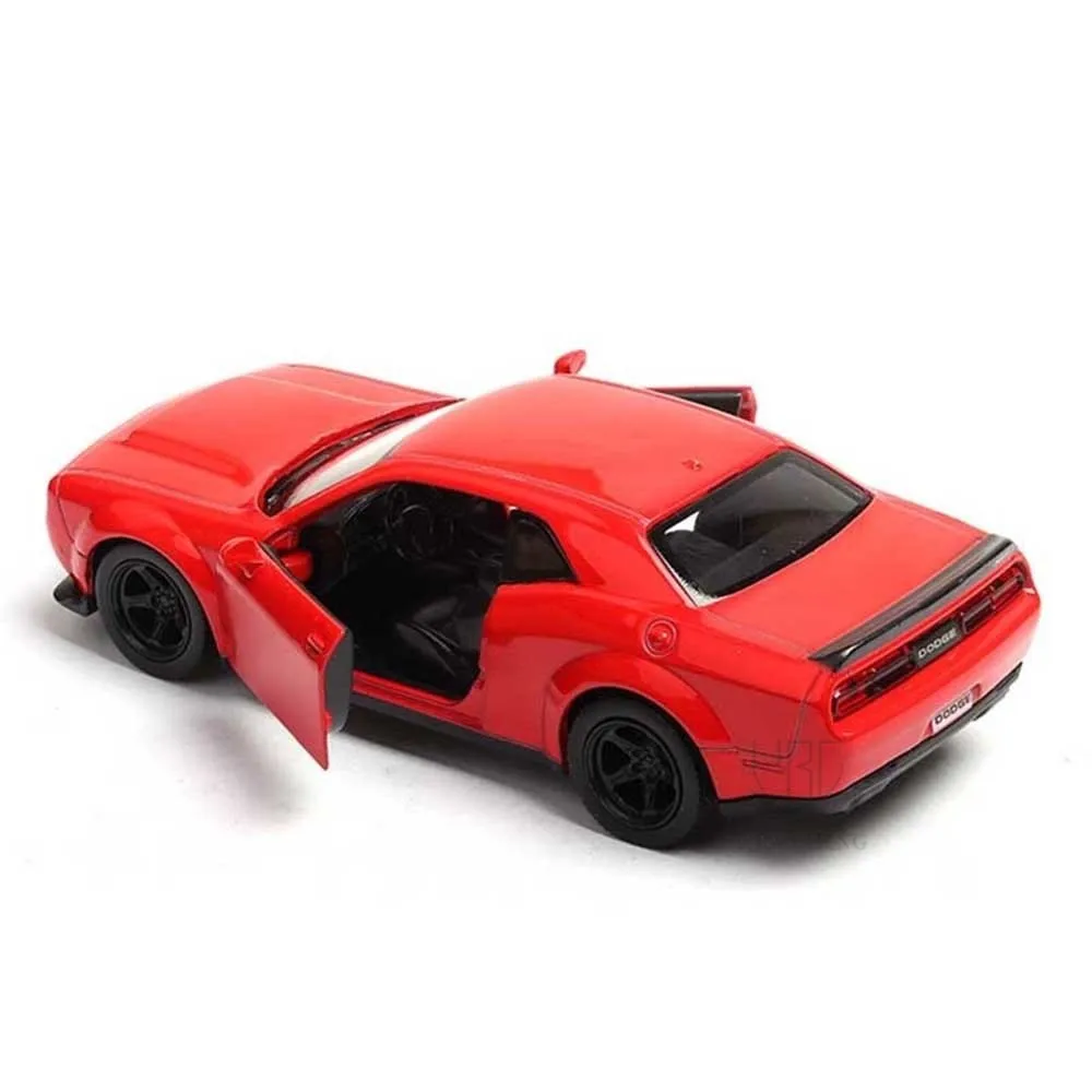 1/36 Movie Dodge Challenger Alloy Die Cast Car Model Toys With Pull Back 2 Doors Opened Sports Car Toys Vehicles Children Gifts