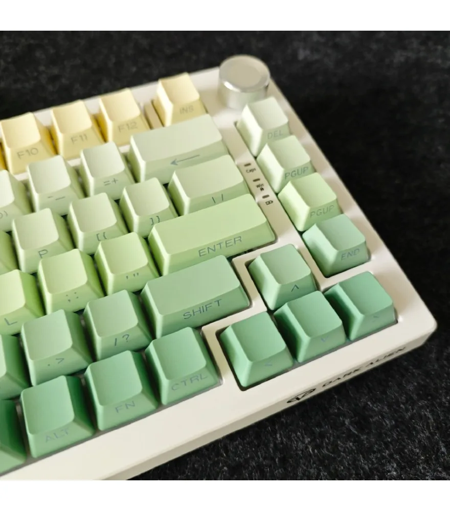

Qingti oolong side engraving gradual change transparent keycap 133 keys full set of PBT material mechanical keyboard