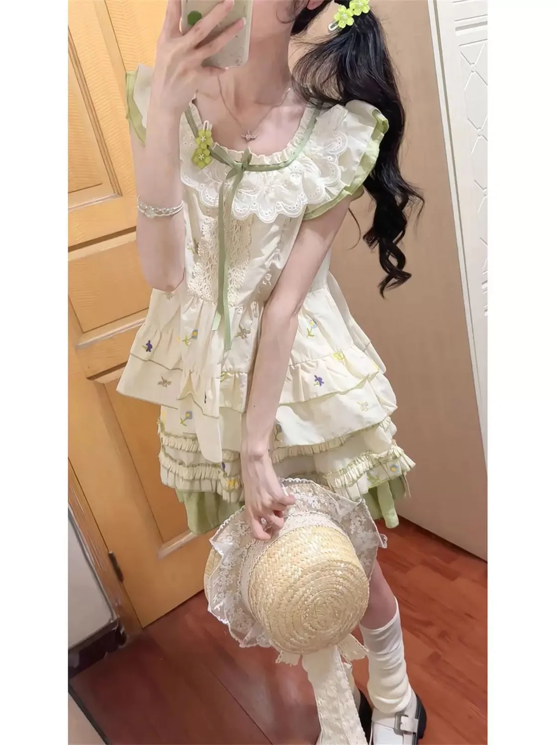 

Adorable Summer Outfit Women's Unique Beautiful Two-Piece Set Short Skirt Sweet Girl Dopaamine Countryside Style Floral Print